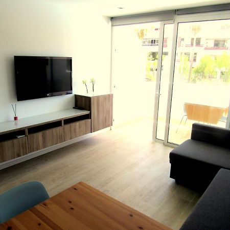 Spotless South Facing Apartment With Pool View And Wifi Heart Of Las Americas ปลายาเดลาสอเมริกาส ภายนอก รูปภาพ