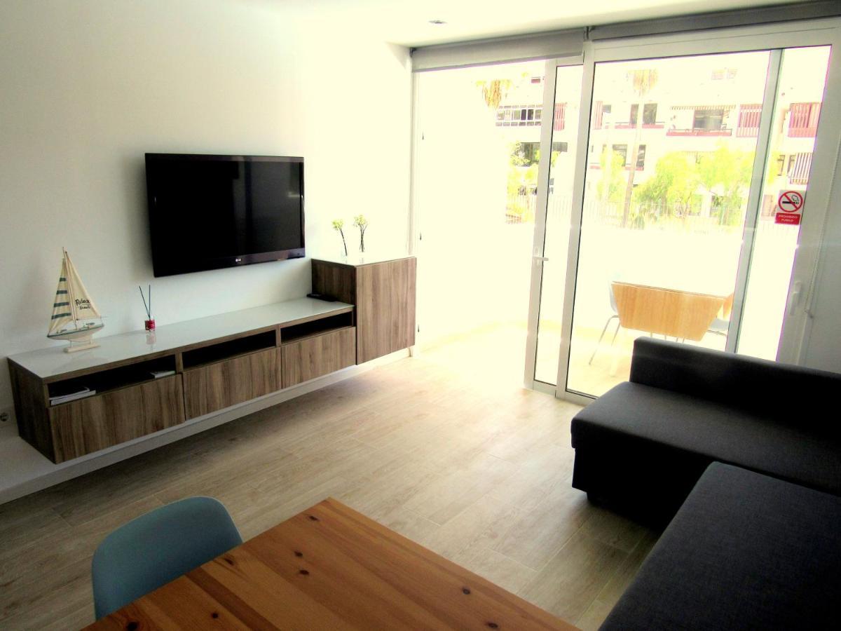 Spotless South Facing Apartment With Pool View And Wifi Heart Of Las Americas ปลายาเดลาสอเมริกาส ภายนอก รูปภาพ
